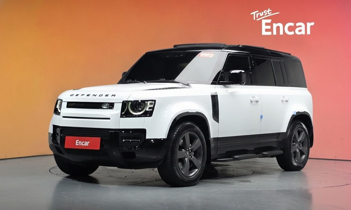Land Rover Defender 2025