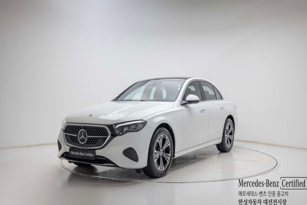 Mercedes-Benz E-Class 2026