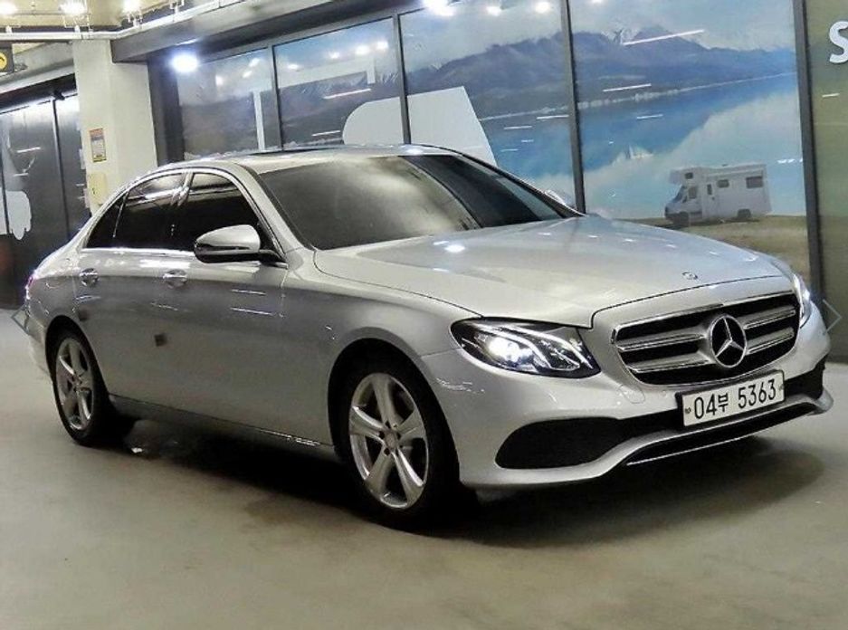 Mercedes-Benz E-Class 2017