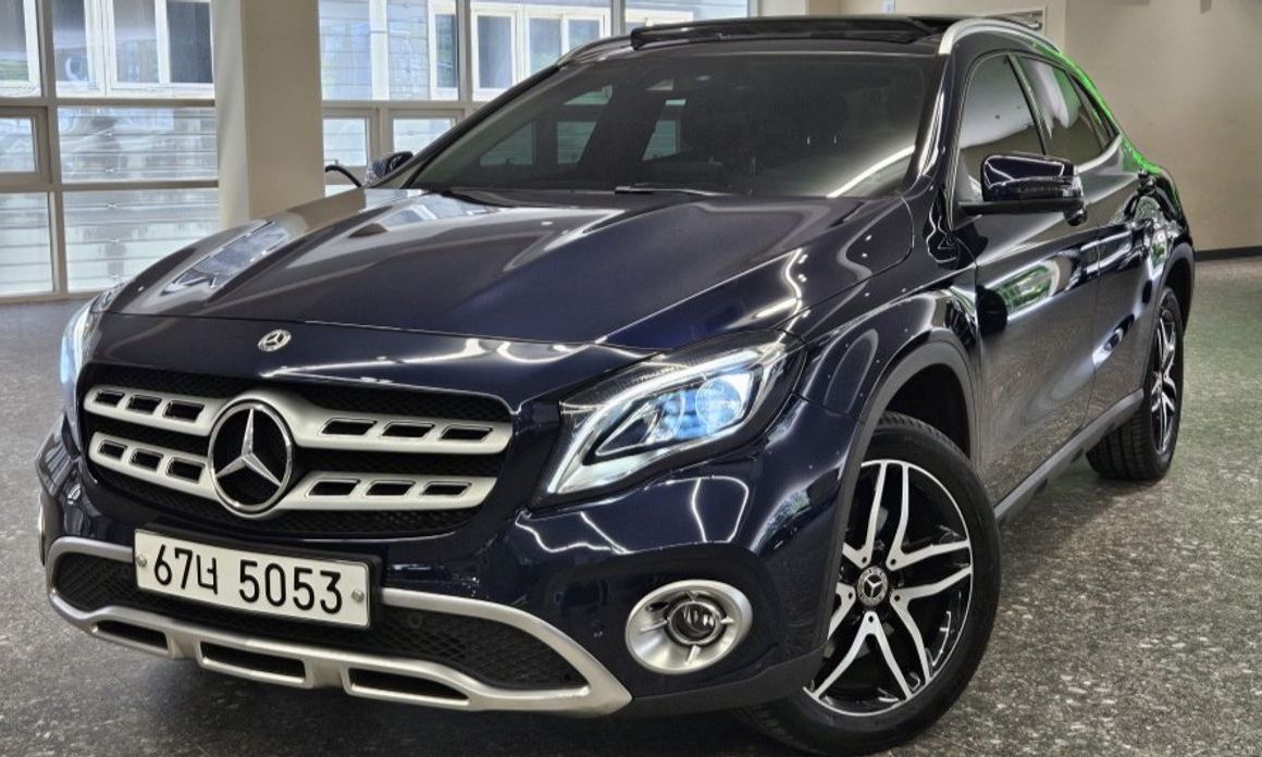 Mercedes-Benz GLA-Class 2019