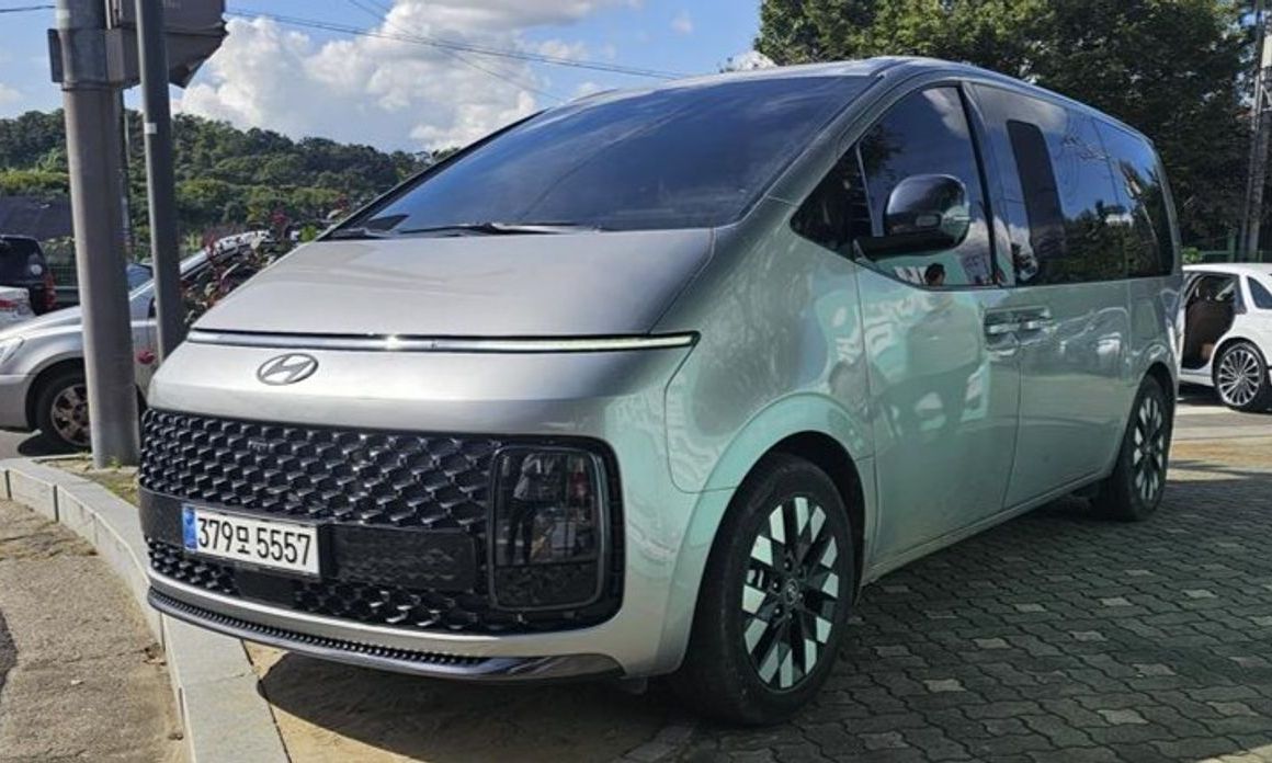 Hyundai Staria 2025