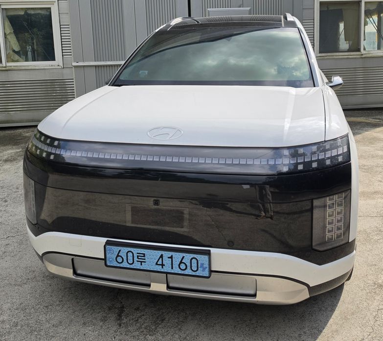 Hyundai Ioniq9 2025