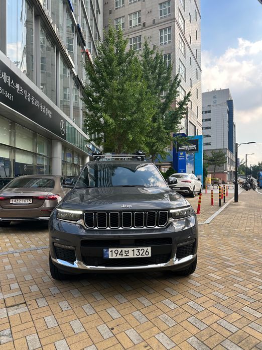 Jeep Cherokee 2023