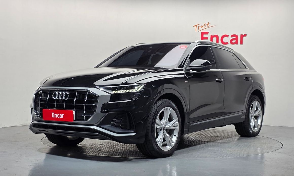 Audi Q8 2023