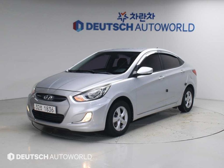 Hyundai Accent 2015