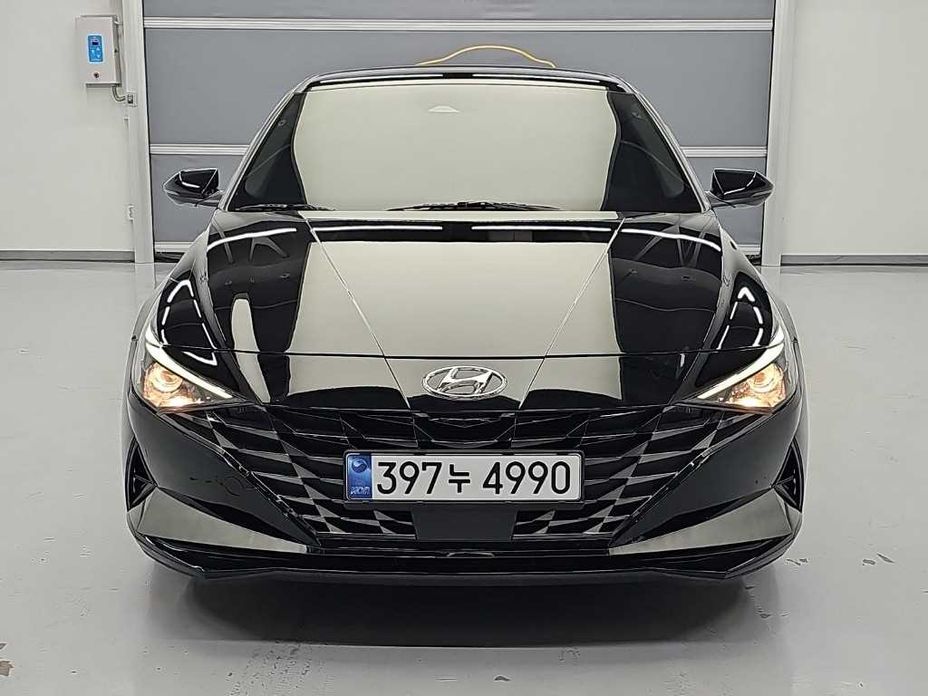 Hyundai AVANTE 2022