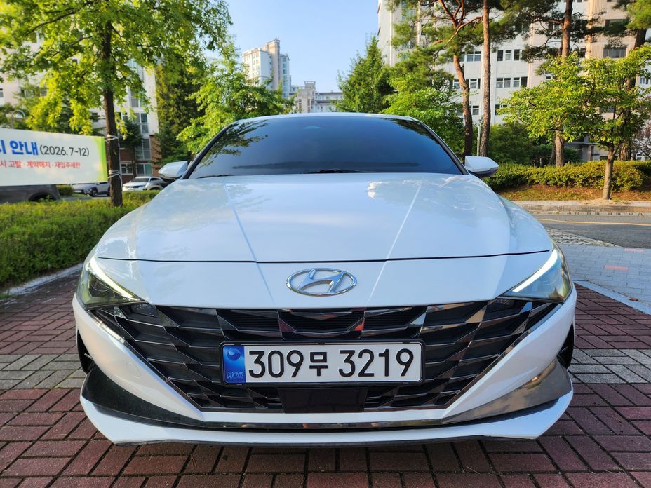 Hyundai AVANTE 2023