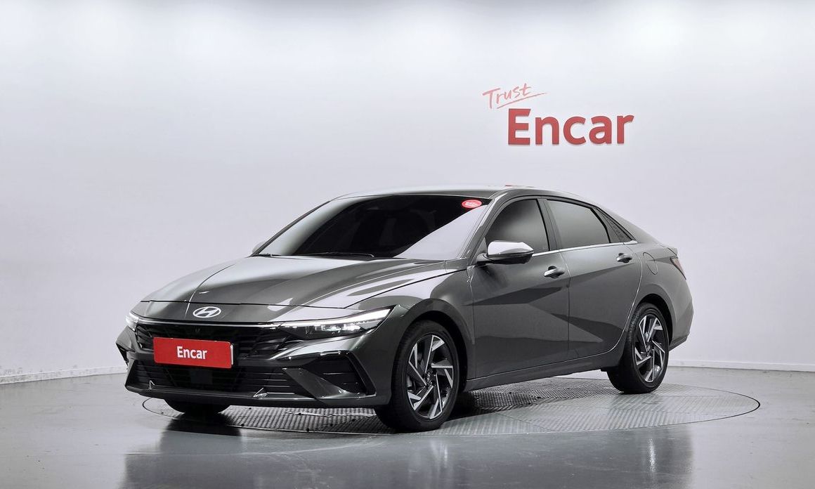 Hyundai AVANTE 2025