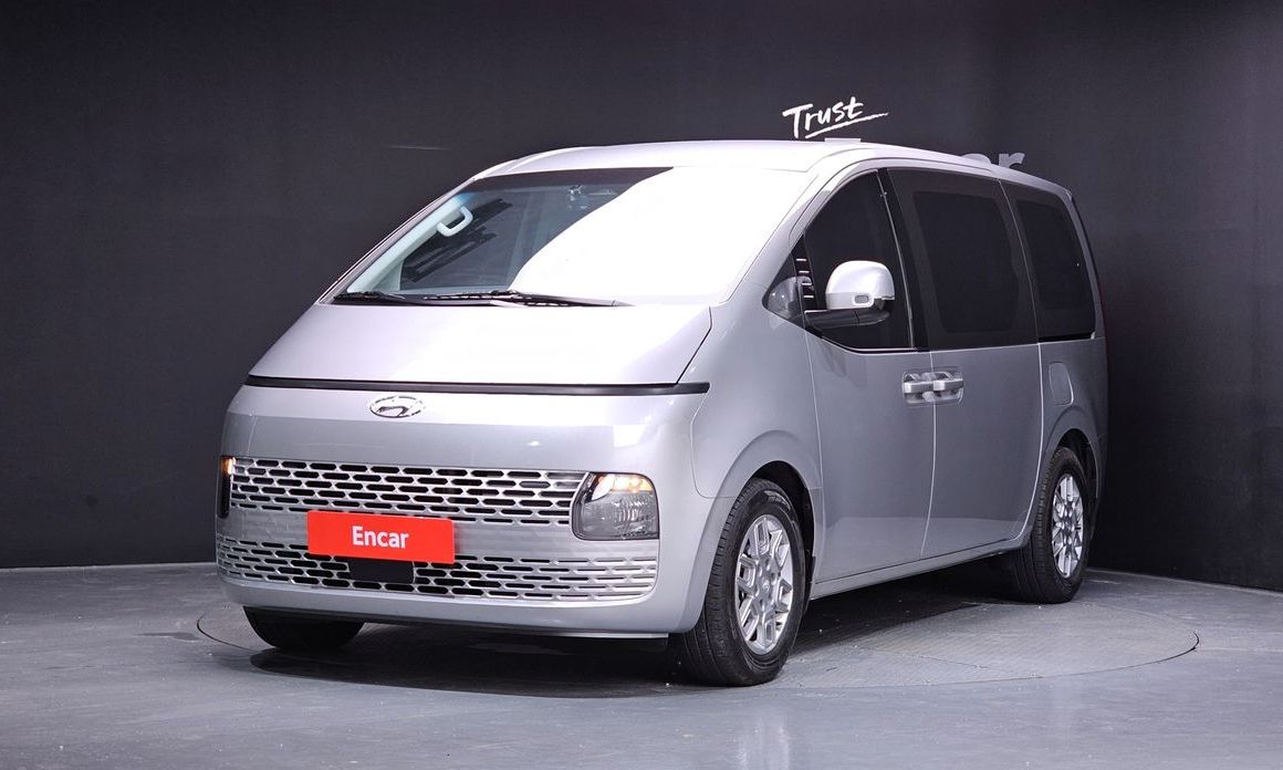 Hyundai Staria 2022