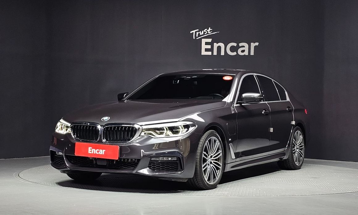 BMW 5-Series 2020