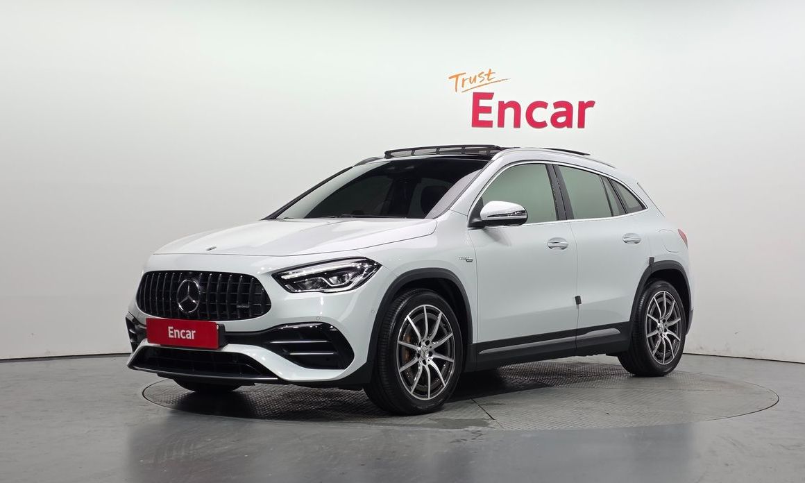Mercedes-Benz GLA-Class 2021