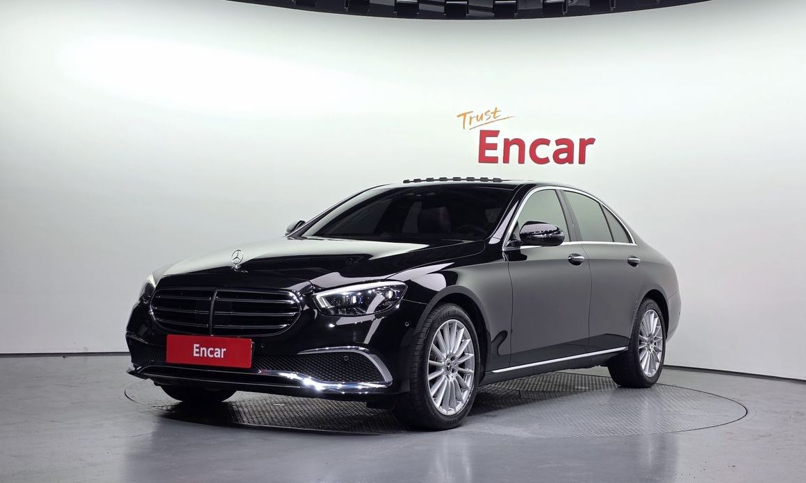 Mercedes-Benz E-Class 2021
