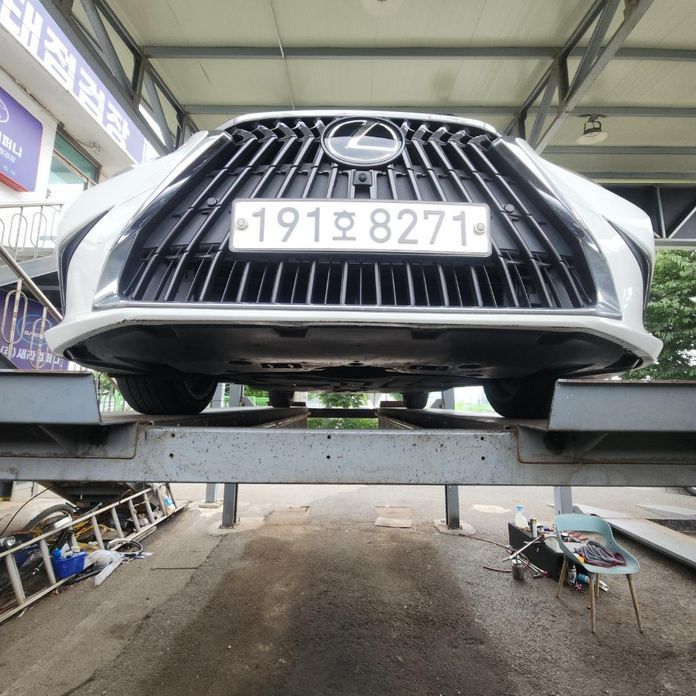 Lexus ES 2023