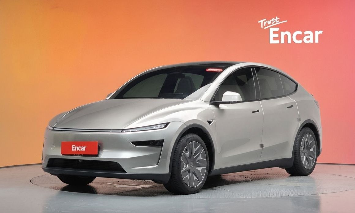 Tesla Model Y 2026