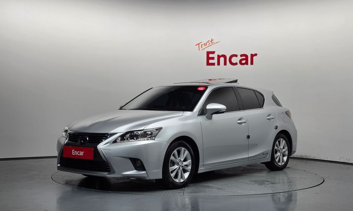 Lexus CT200h 2016