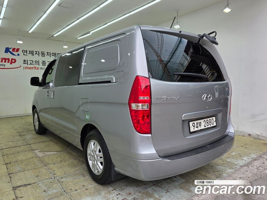 Hyundai Starex 2020