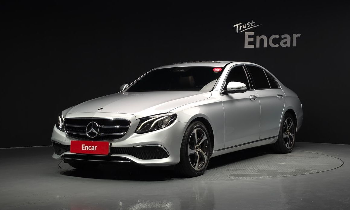 Mercedes-Benz E-Class 2020