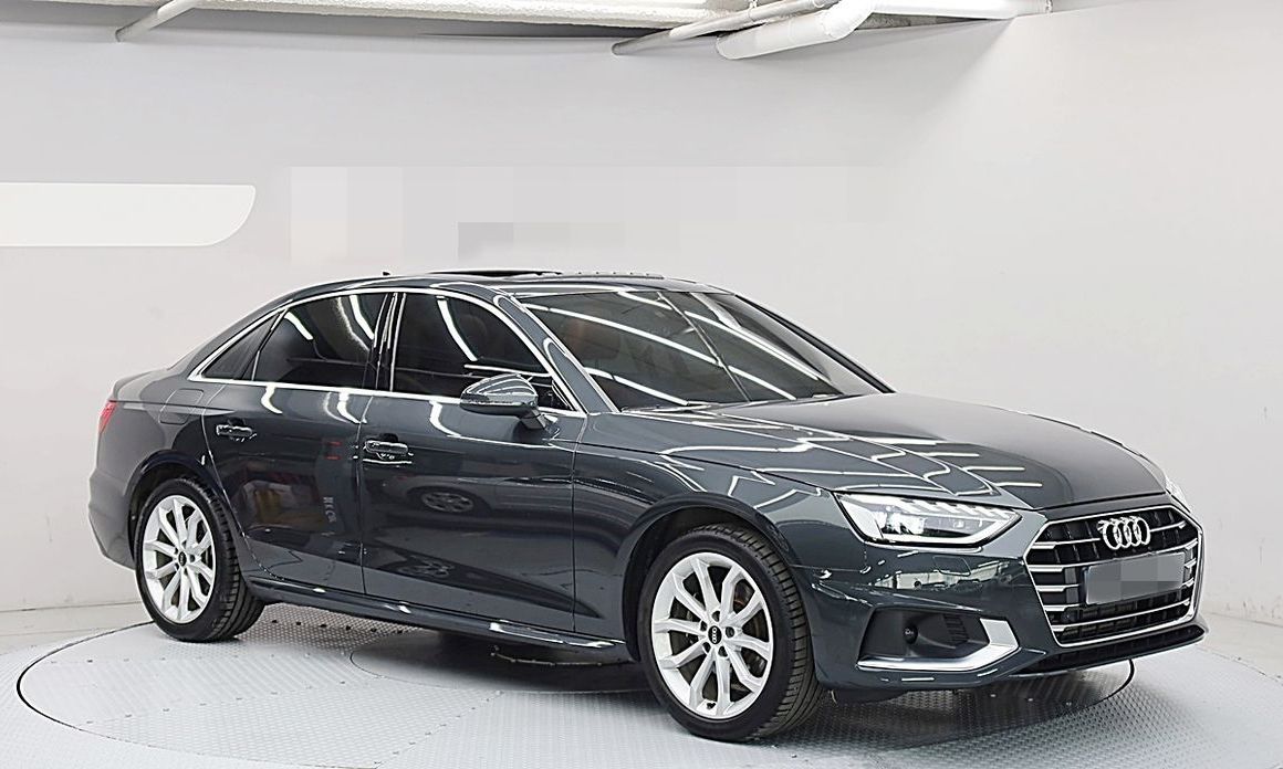Audi A4 2023