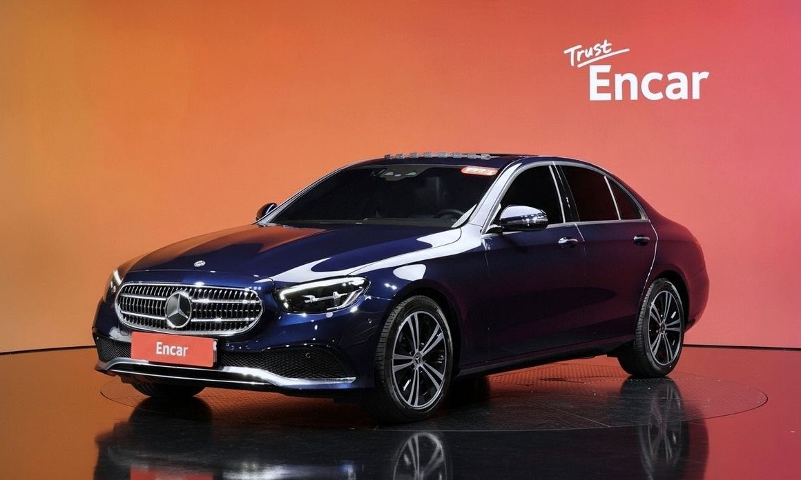 Mercedes-Benz E-Class 2021