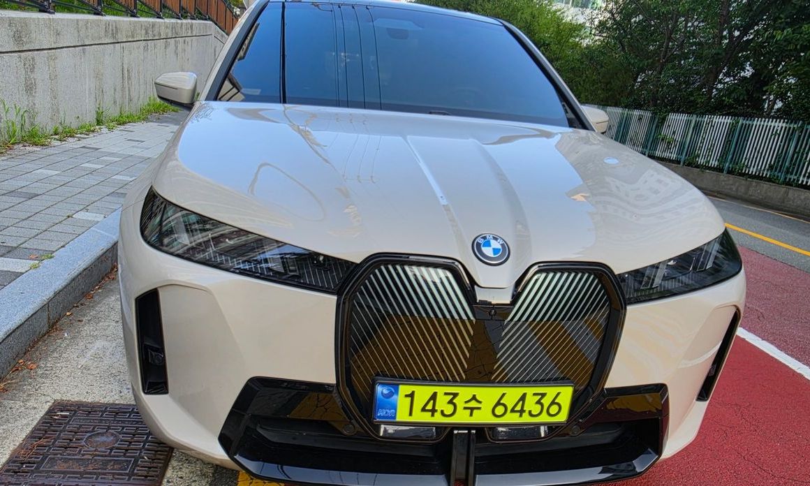 BMW iX 2026