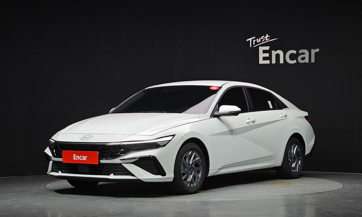 Hyundai AVANTE 2025