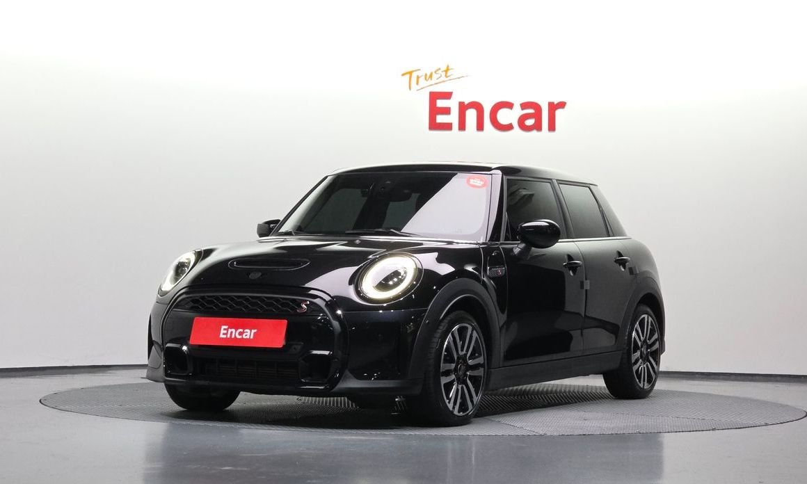 Mini Cooper 2024