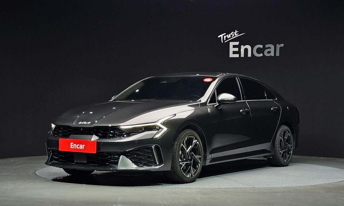 Kia K5 2025