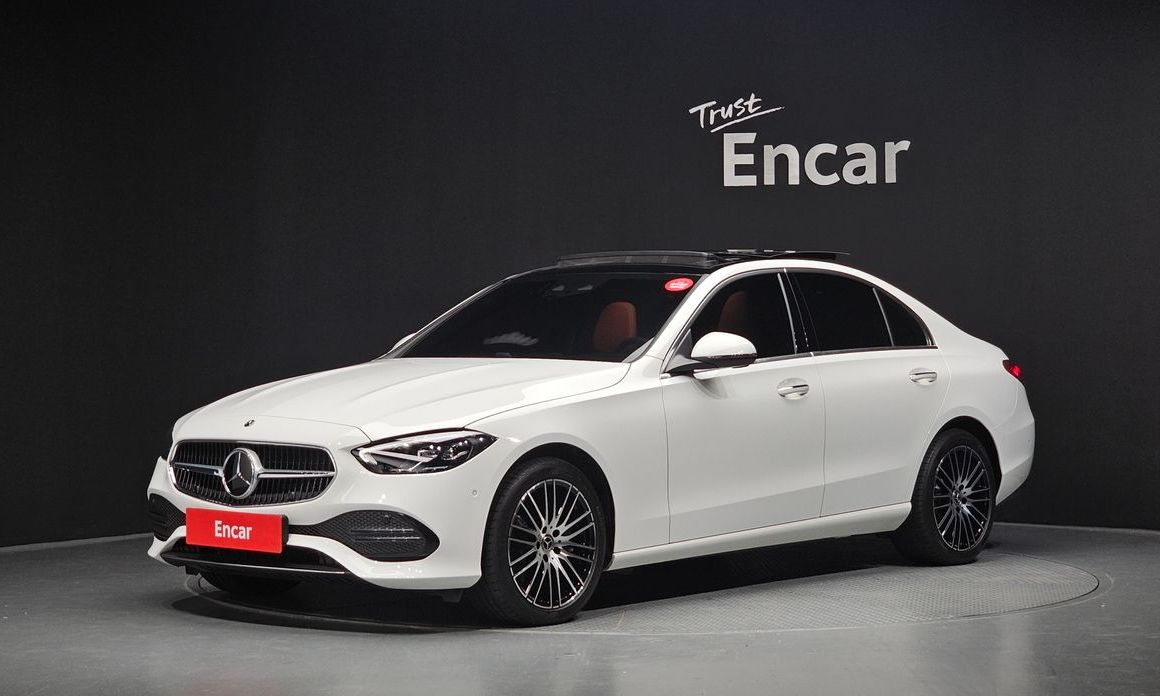 Mercedes-Benz C-Class 2025