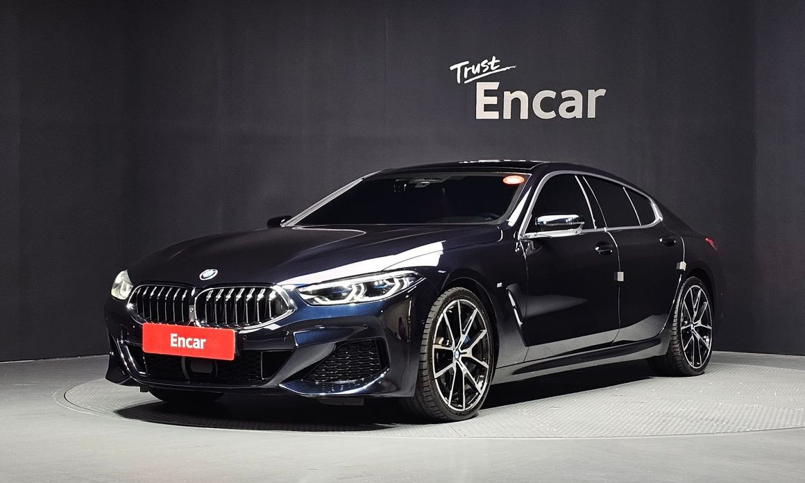 BMW 8-Series 2021