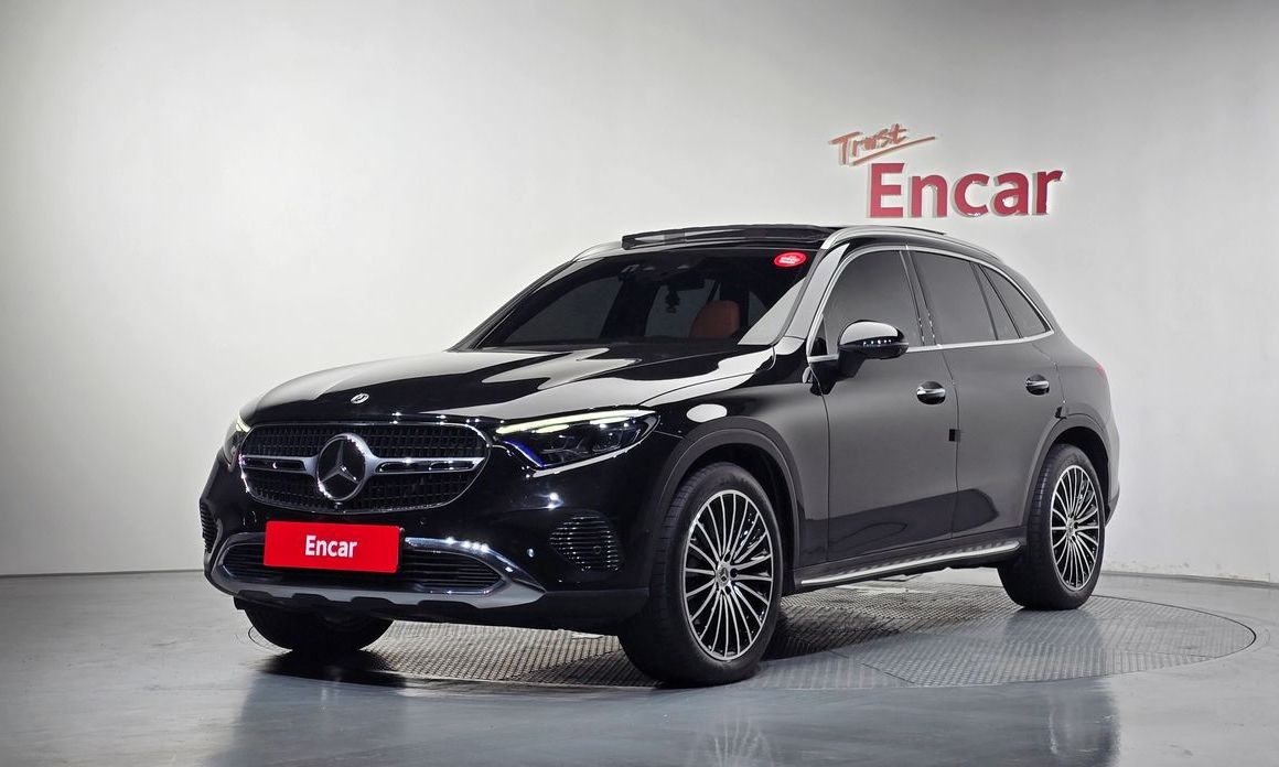 Mercedes-Benz GLC-Class 2025