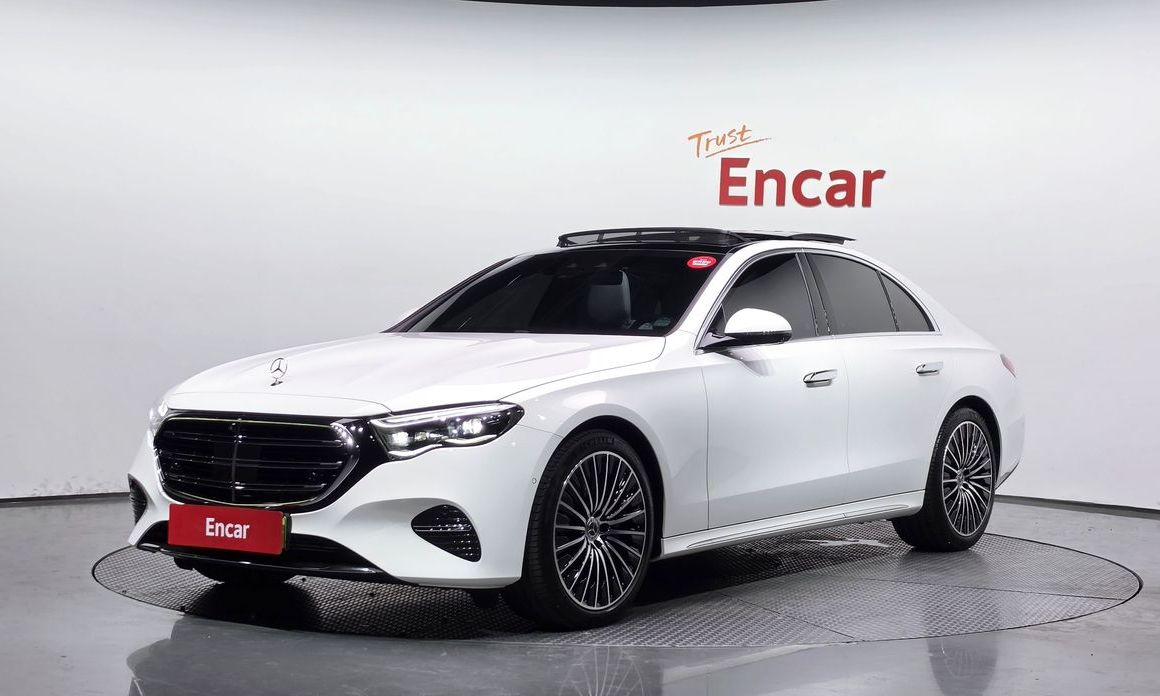 Mercedes-Benz E-Class 2025