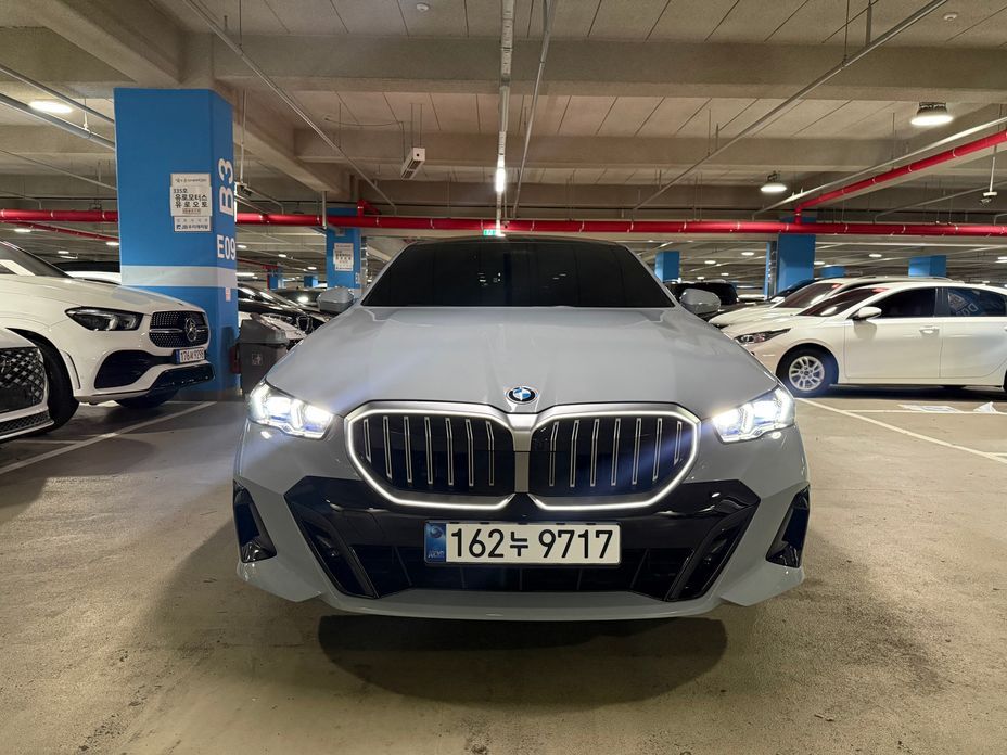 BMW 5-Series 2026