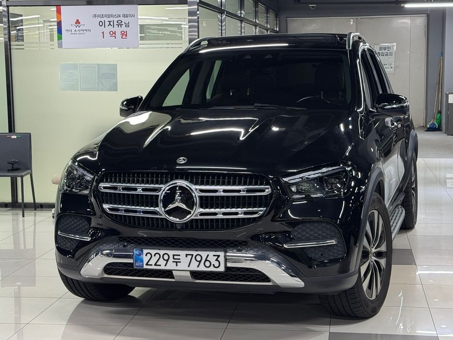 Mercedes-Benz GLE-Class 2024