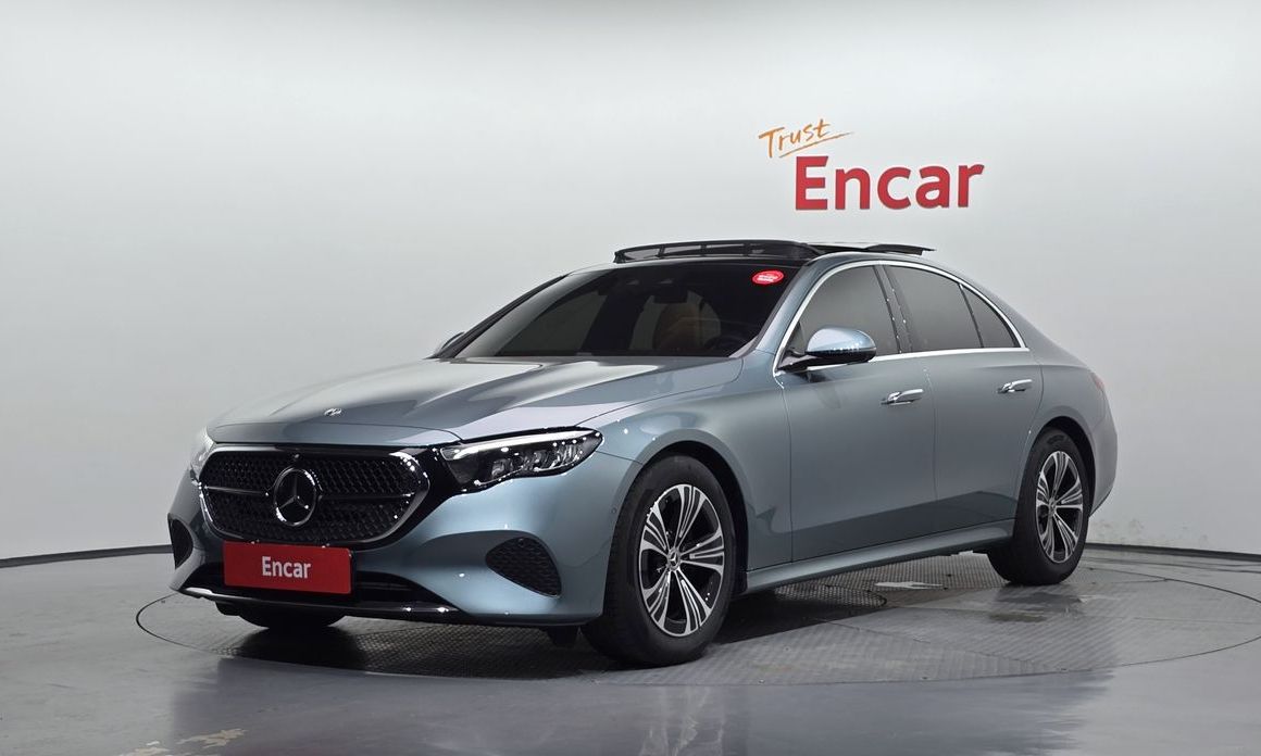 Mercedes-Benz E-Class 2025