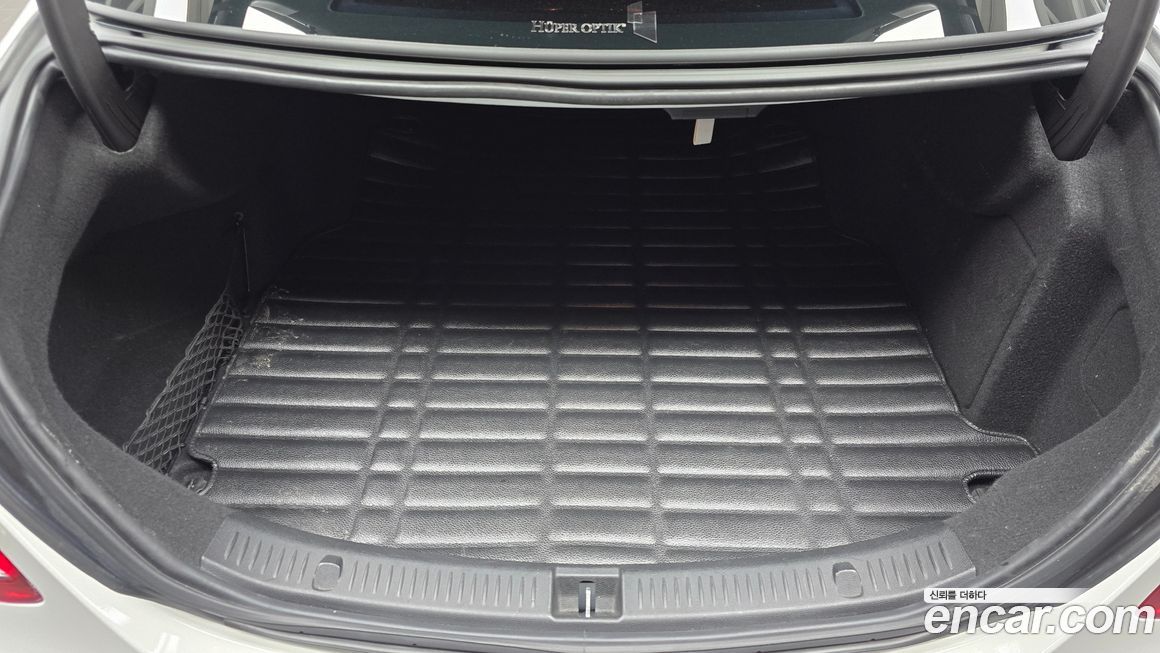 Mercedes-Benz E-Class 2017