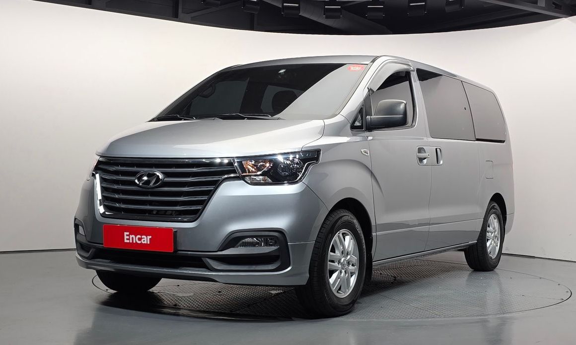 Hyundai Starex 2021