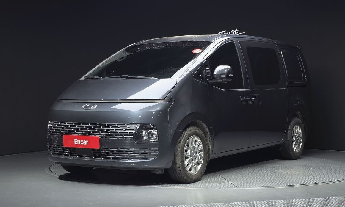 Hyundai Staria 2023