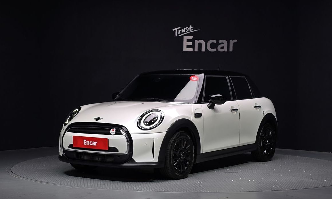 Mini Cooper 2024