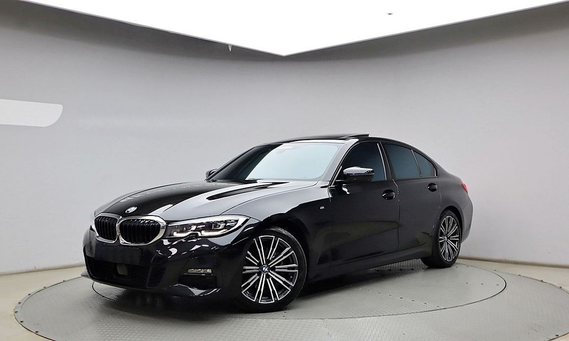 BMW 3-Series 2021