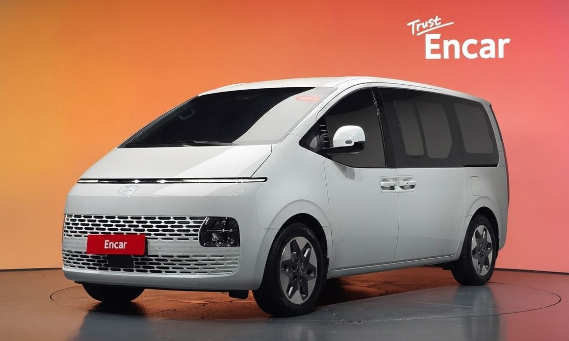 Hyundai Staria 2025