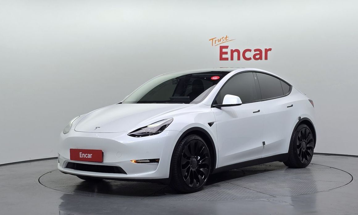 Tesla Model Y 2021