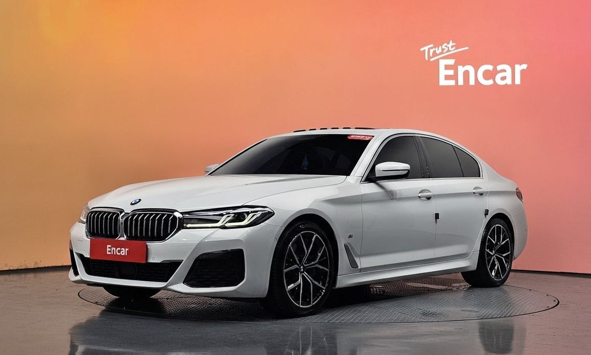 BMW 5-Series 2023