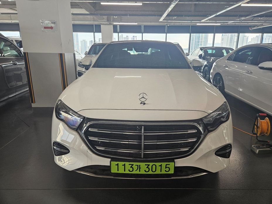 Mercedes-Benz E-Class 2026
