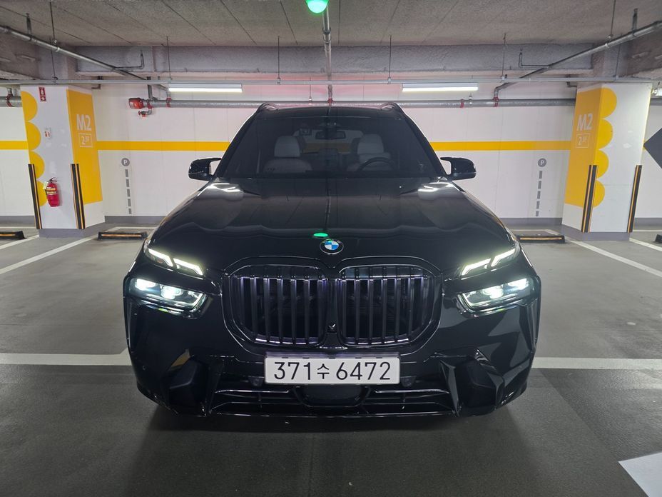 BMW X7 2024