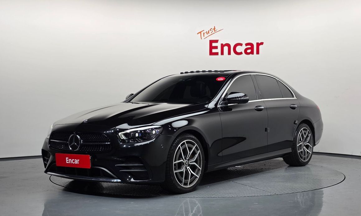 Mercedes-Benz E-Class 2021