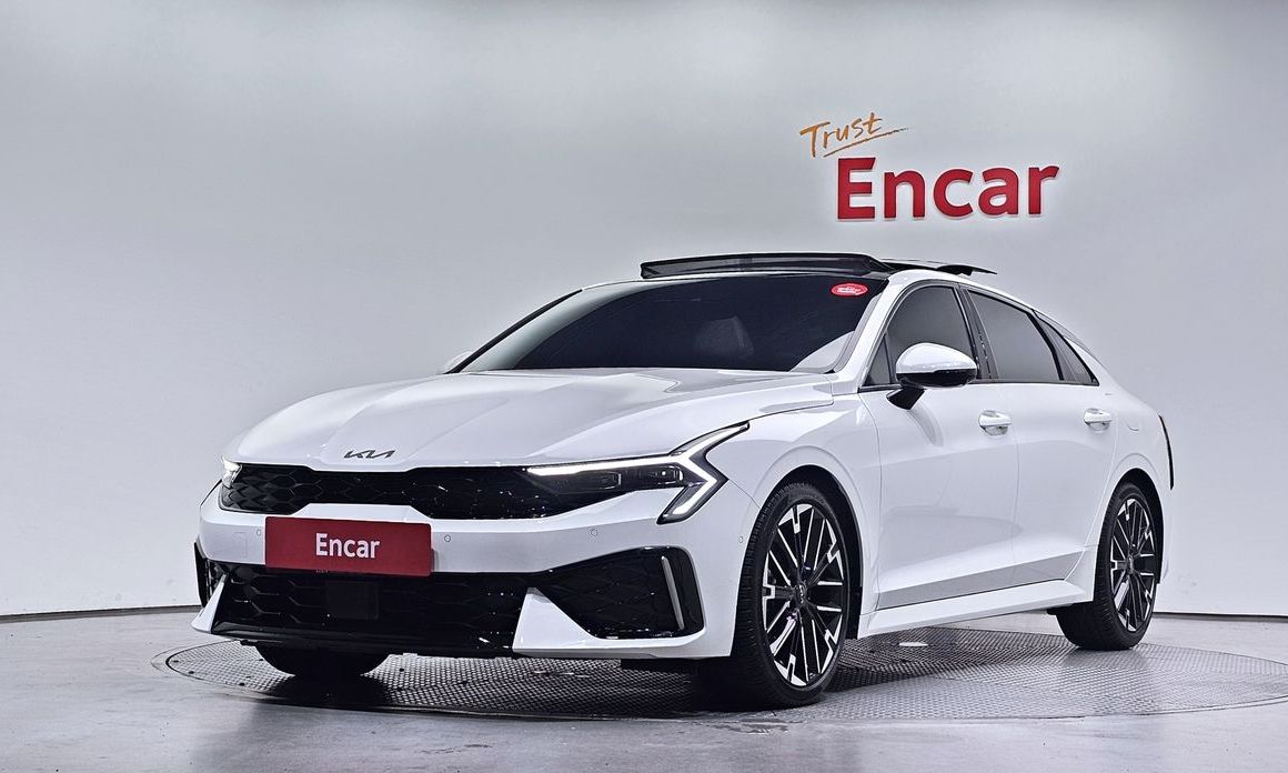 Kia K5 2025