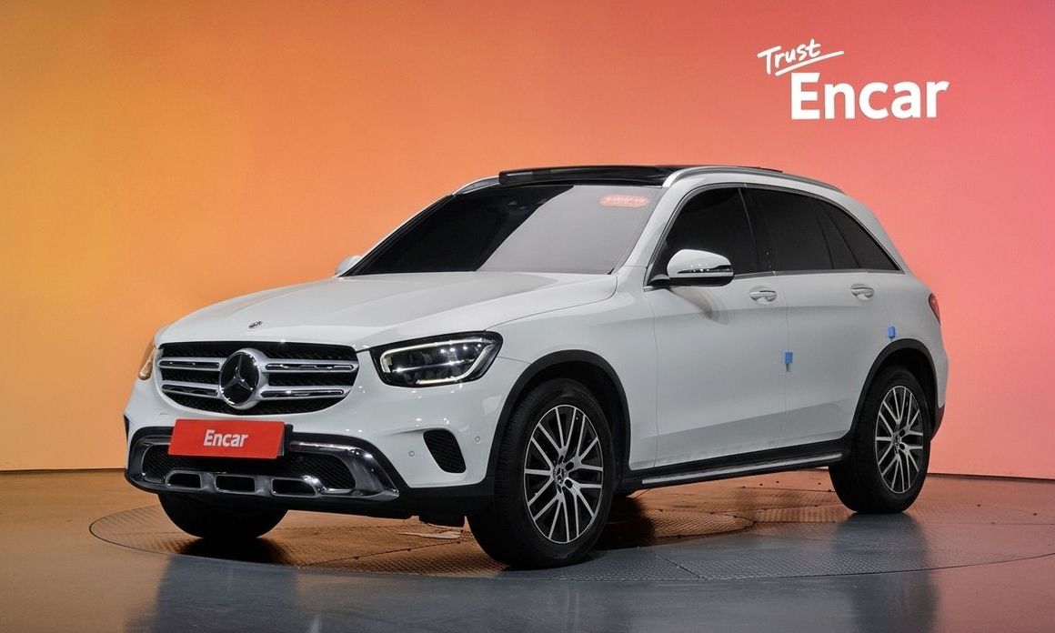 Mercedes-Benz GLC-Class 2021
