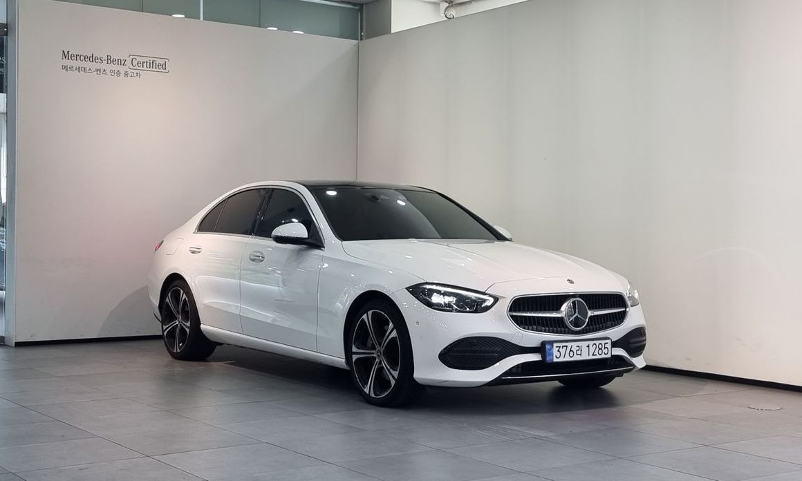 Mercedes-Benz C-Class 2023