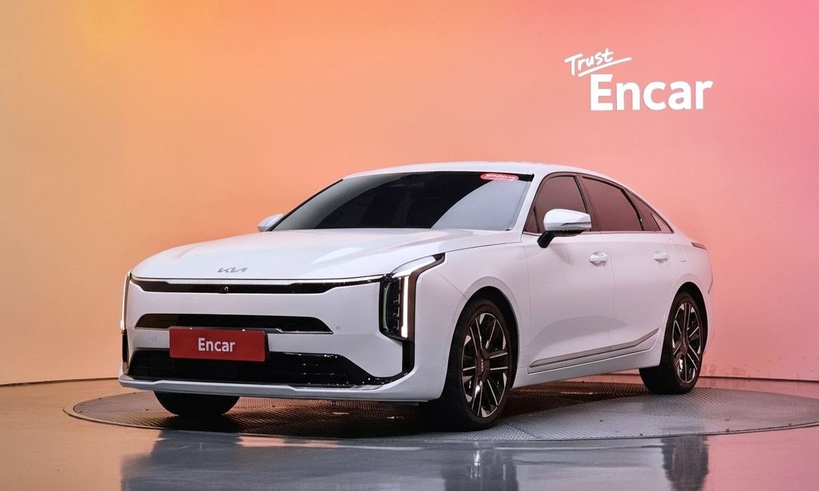 Kia K8 2025