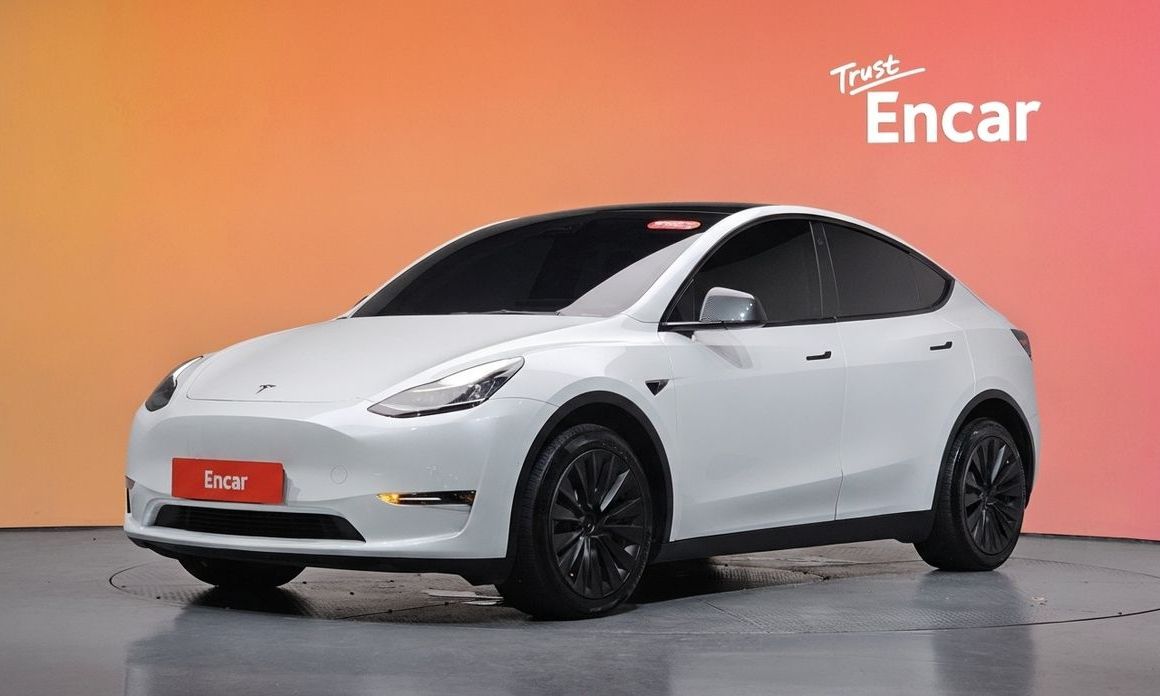 Tesla Model Y 2021